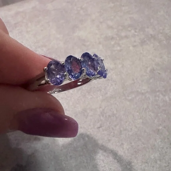 Tanzanite & Sterling Silver Ring Size 7 - Picture 8 of 12